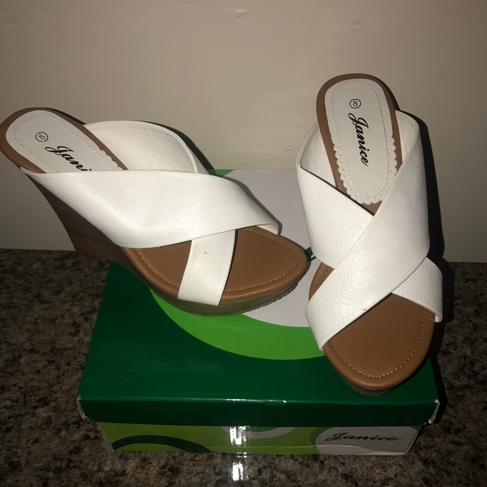 Janice White Wedges